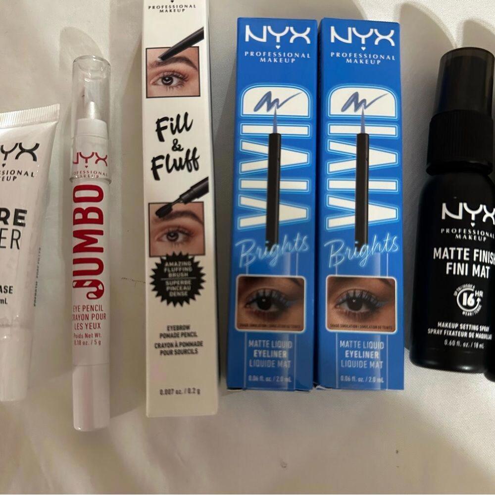 Nyx Makeup bundle - Picture 3 of 4